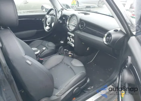 2010 Mini Cooper S from USA, damaged, VIN WMWMF7C50ATX42301